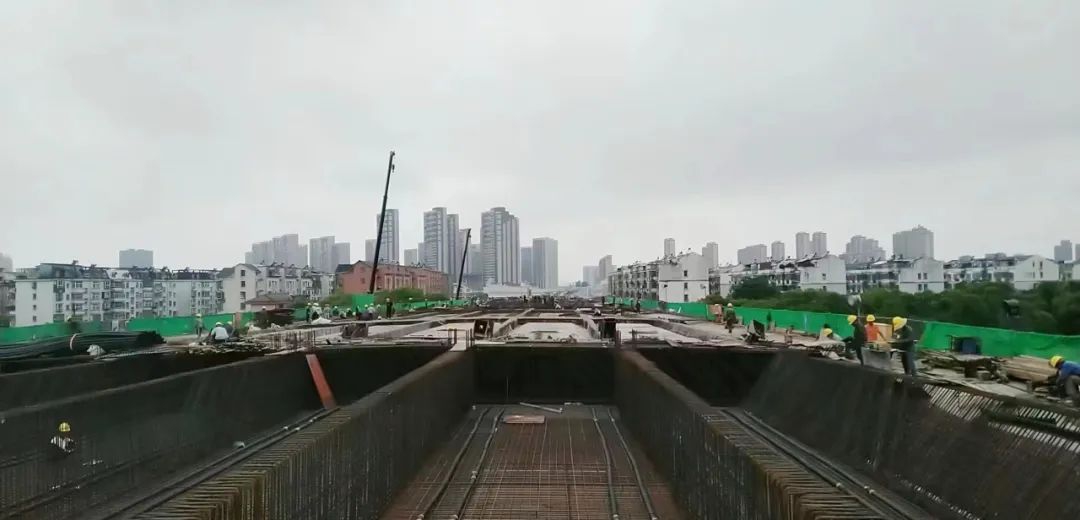 ǿ����Ŀ���� ������Ŀ�ƽ� �����������⻷������Ŀ��������